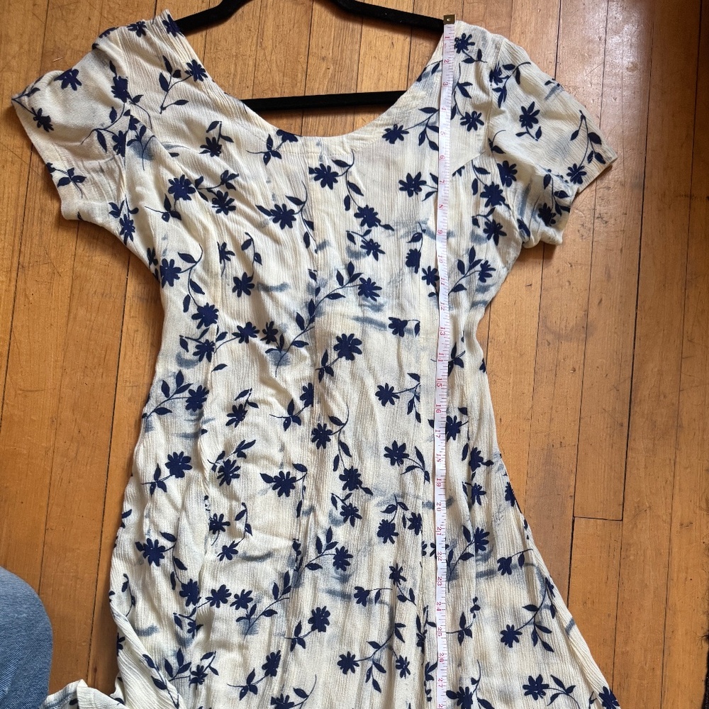 Vintage floral midi sundress